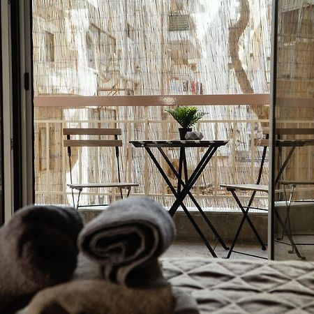Theo Apartments Tesalonika Bagian luar foto