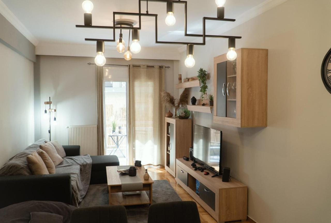 Theo Apartments Tesalonika Bagian luar foto